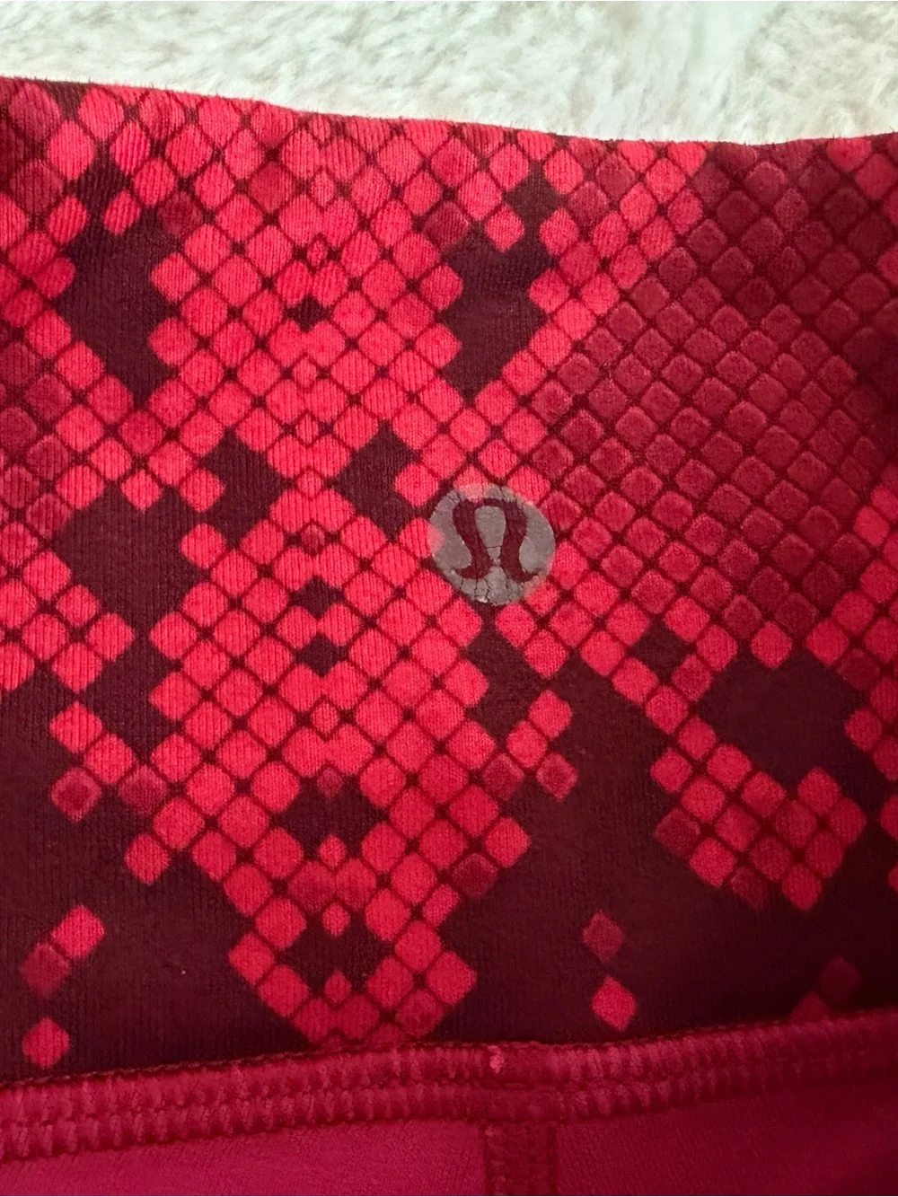 lululemon athletica bright red